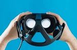 Facebook phát hành Oculus Rift, giới công nghệ nhốn nh​áo
